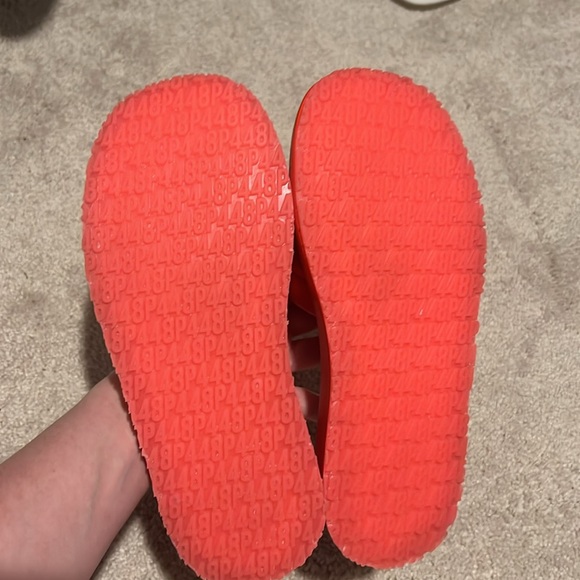 P448 - Picture 2 of 4